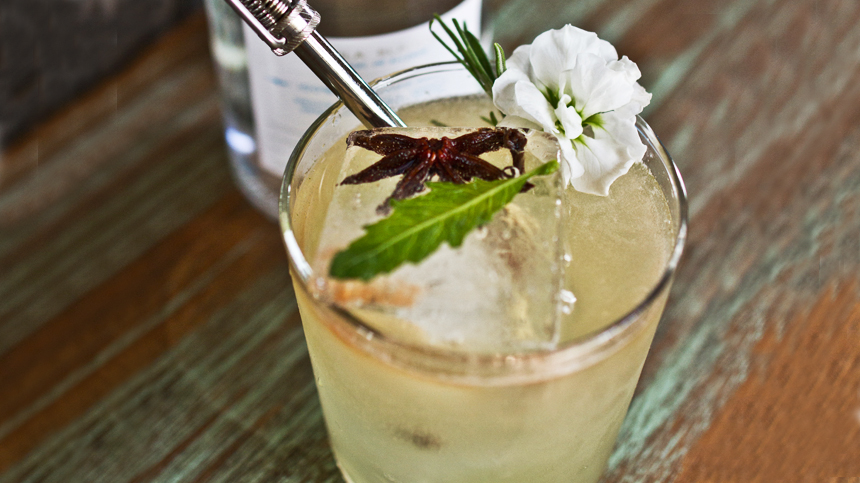 Casa verde tequila cocktail